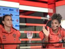 Com meia da Seleção, Flamengo apresenta equipe feminina para 2022